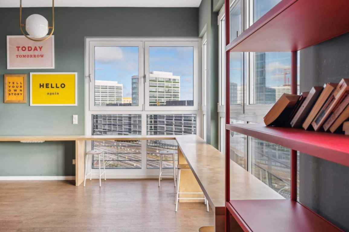 Flatshare Berlin Klara-Franke-Straße 24 - Roomlessrent.com