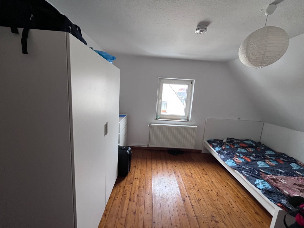 WG-Zimmer Nordend Ahornweg - Bild 2