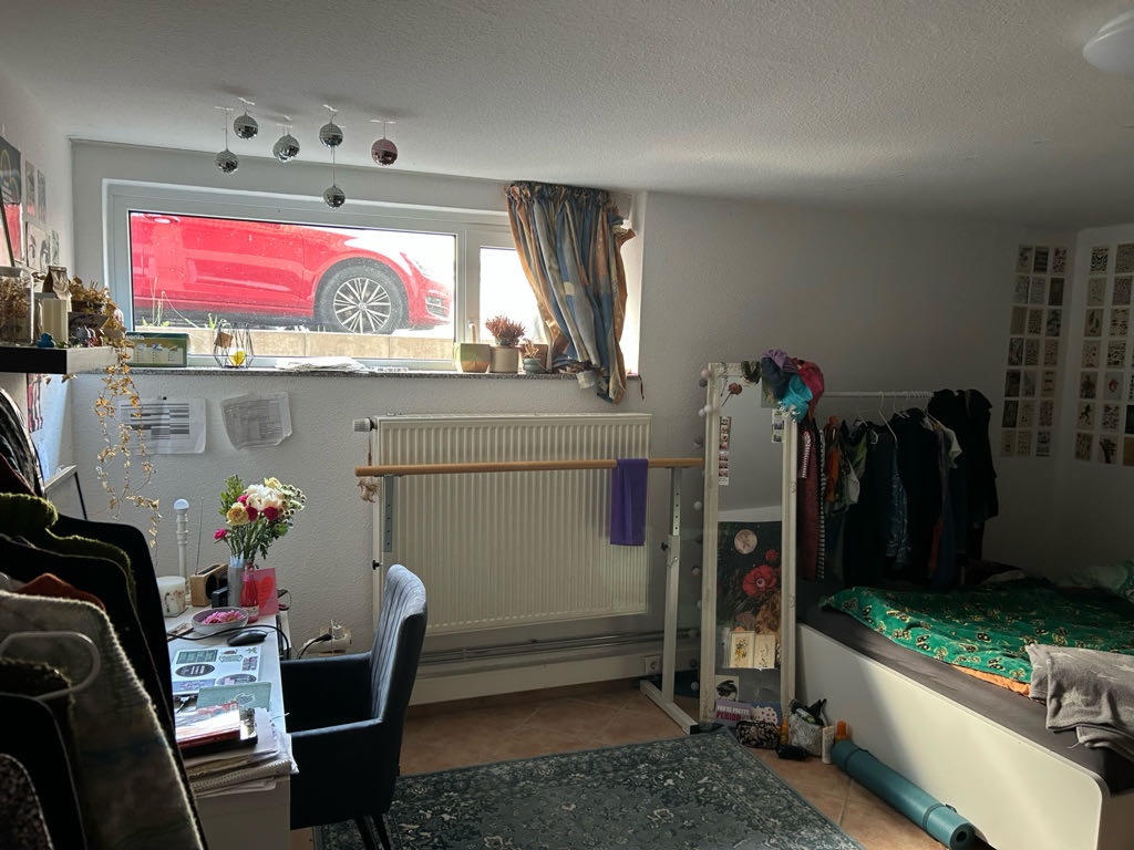 WG-Zimmer Schinkel-Ost Ebertallee 23A - Farahs Zimmer