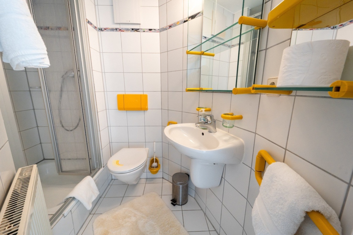 Möblierte 1-Zimmerwohnung in Stuttgart-Vaihingen ab 1 Monat – Freibadstraße 0, 70563 Stuttgart Vaihingen – Vorschaubild 12