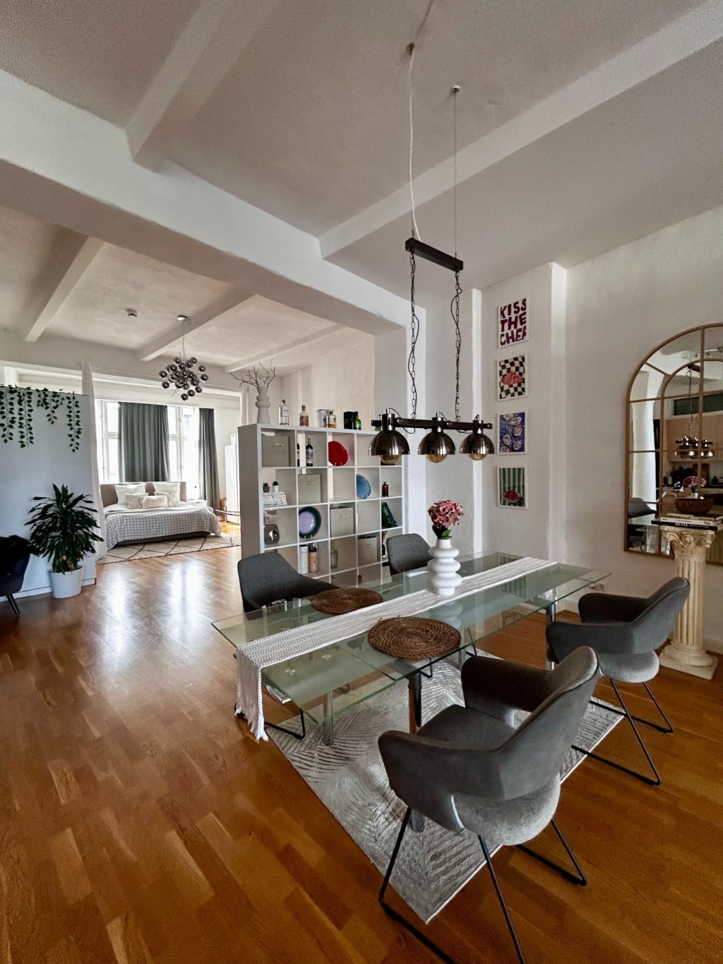 LOFT (Flexible Mietdauer): Lichtdurchflutetes Fabrik-Loft im Prenzlauer Berg; 3,6m Decken, Kamin & All-Inclusive – Schönhauser Allee 74, 10437 Berlin Prenzlauer Berg – Vorschaubild 6