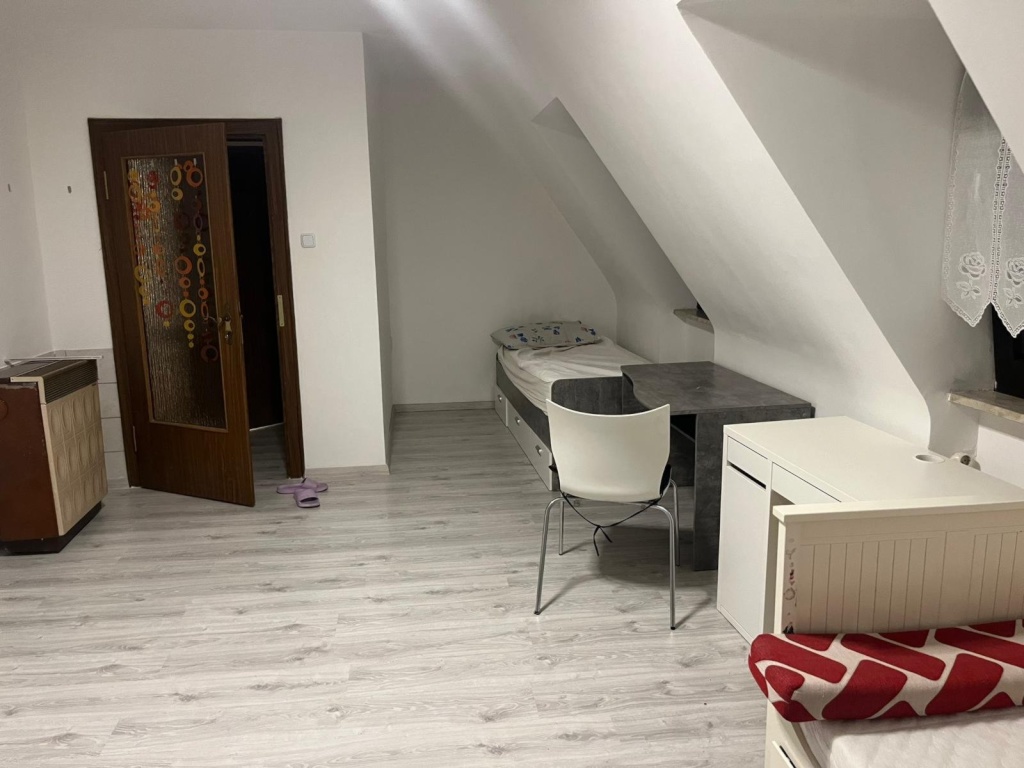 WG-Zimmer Sündersbühl Heinlein Str 9 - Bild 4