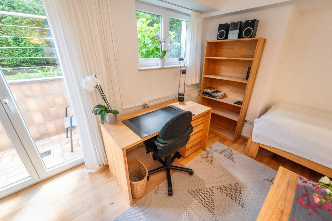 Möblierte 1-Zimmerwohnung in Stuttgart-Vaihingen ab 1 Monat – Freibadstraße 0, 70563 Stuttgart Vaihingen – Vorschaubild 4