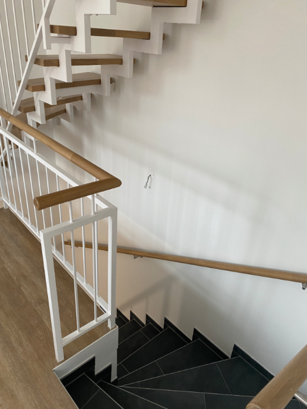 WG-Zimmer Ramersdorf-Perlach Ottobrunnerstr. 102 - Stairs