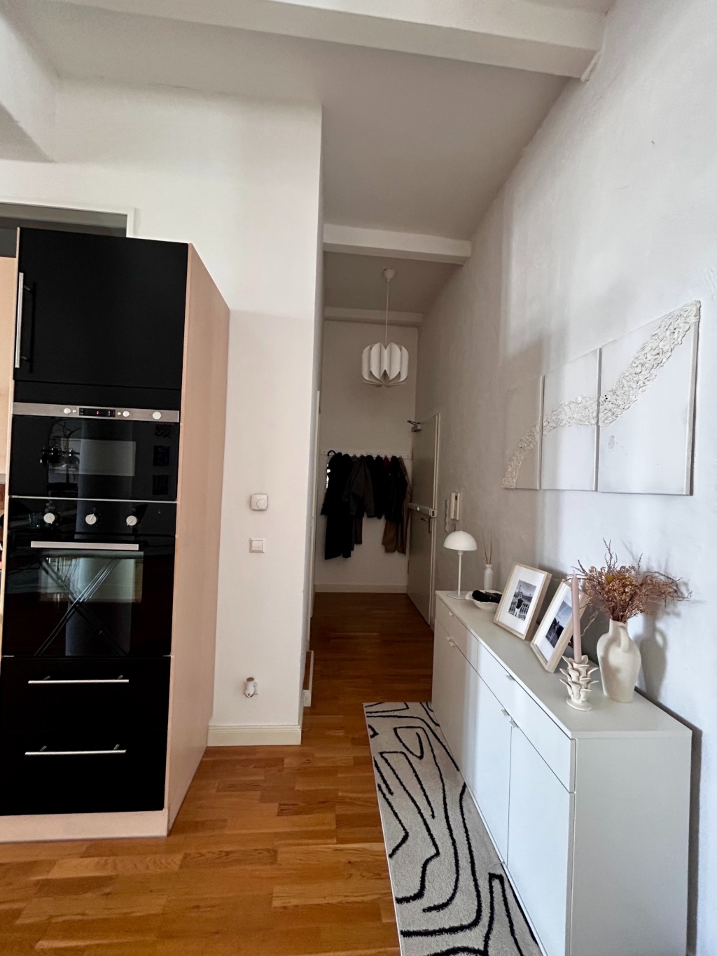 LOFT (Flexible Mietdauer): Lichtdurchflutetes Fabrik-Loft im Prenzlauer Berg; 3,6m Decken, Kamin & All-Inclusive – Schönhauser Allee 74, 10437 Berlin Prenzlauer Berg – Vorschaubild 11
