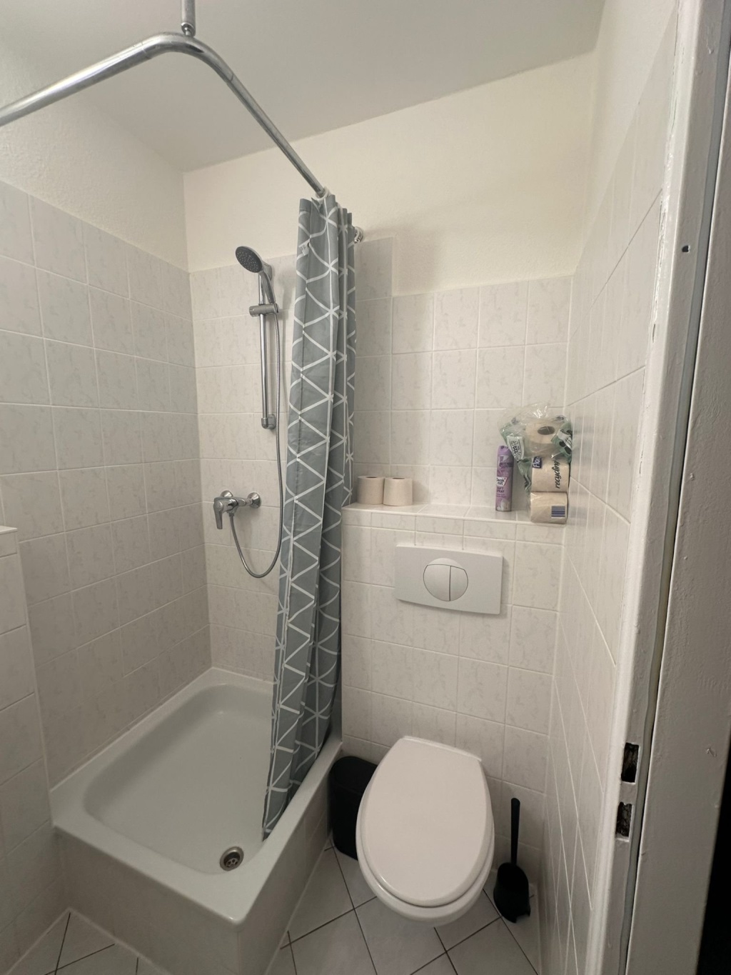 Furnished Studio Apartment Near Nollendorfplatz – Available Until March 31, 2027 – Else-Lasker-Schüler-Str. 16, 10783 Berlin Schöneberg – Vorschaubild 8