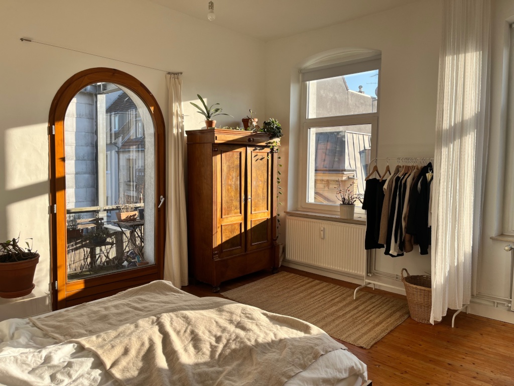 Sonnige 2ZKB Altbauwohnung mit Balkon – Eichstraße, 50733 Köln Köln – Vorschaubild 2