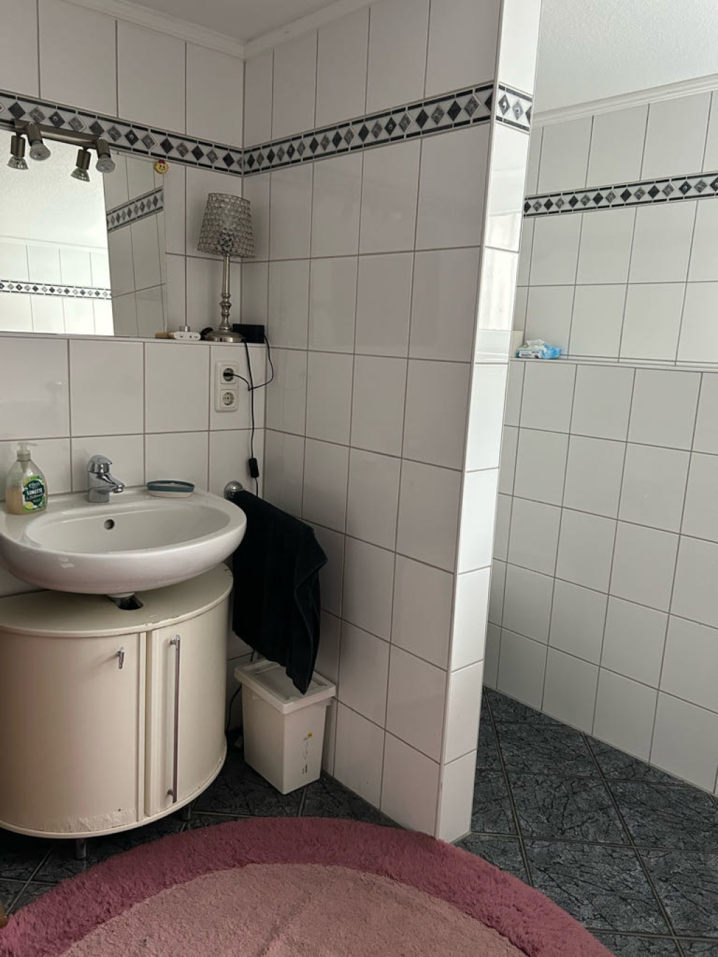 WG-Zimmer Schinkel-Ost Ebertallee 23A - Badezimmer Nr. 1