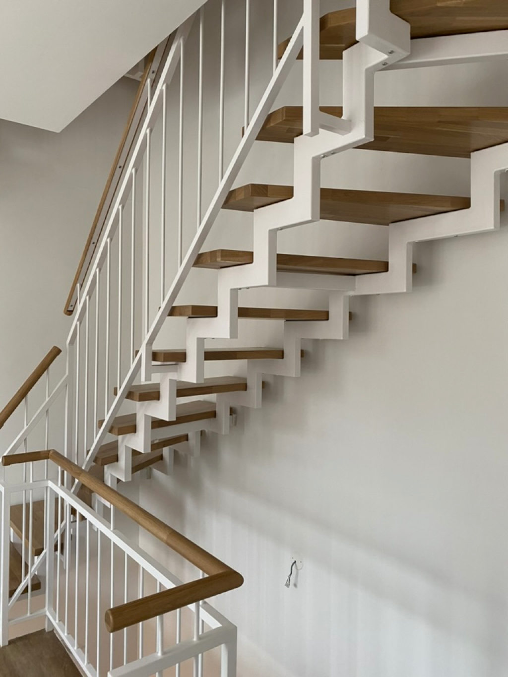 WG-Zimmer Ramersdorf-Perlach Ottobrunnerstr. 102 - Stairs