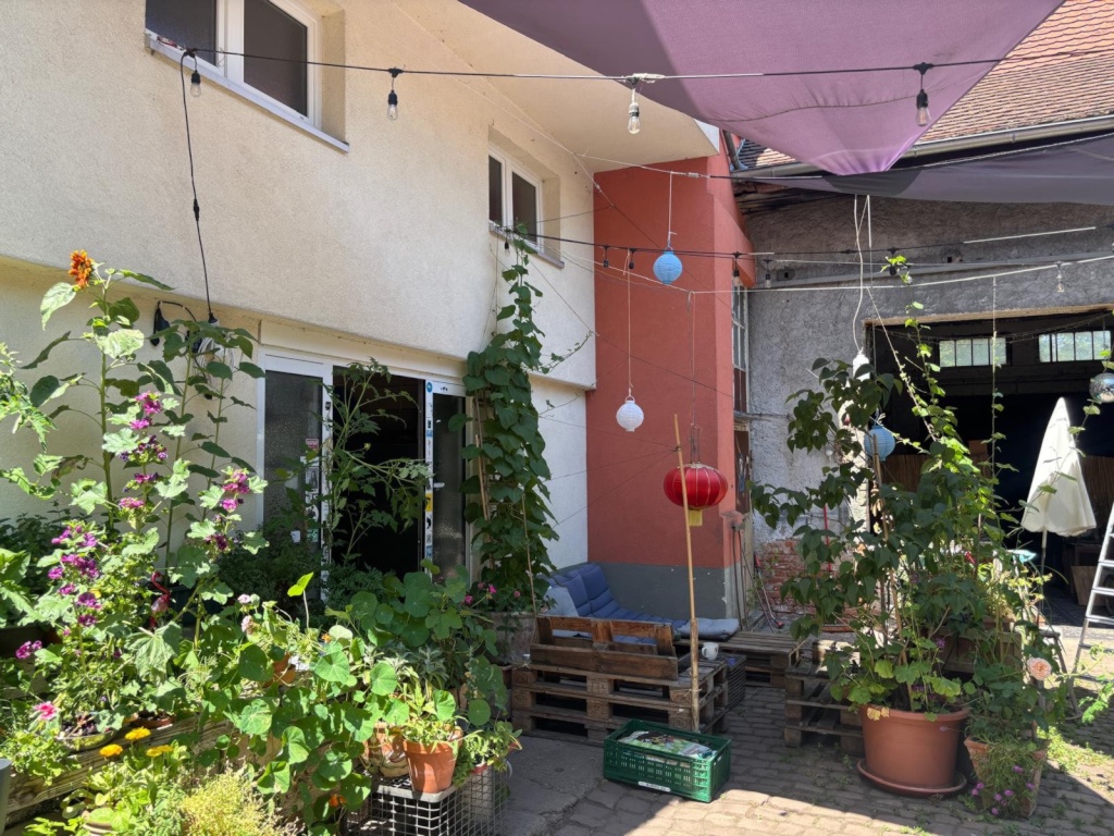 WG-Zimmer Durlach Blumentorstraße - unsere grüne oase