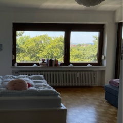 Ad image: großes sonniges WG- Zimmer nähe Uni