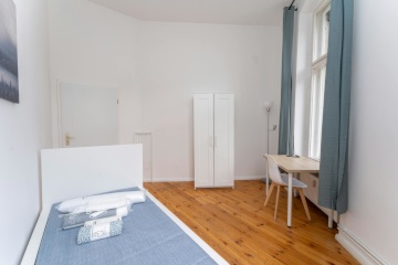 Greifswalder Straße, Berlin