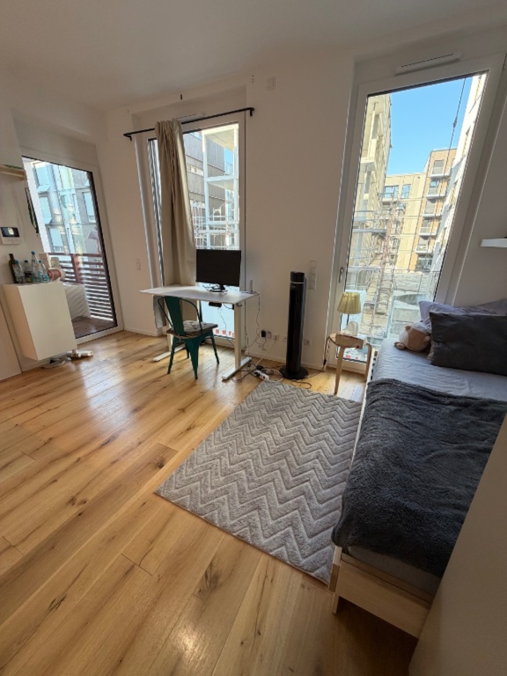 Neu Modern All-inclusive Voll-möbliert Top-Lage Wohnung! Wohnen im Park, nahe Bildungscampus & IPAI – Lucy-Hillebrand-Straße, 74076 Heilbronn Heilbronn – Vorschaubild 2