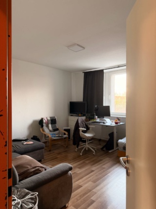 Anzeigenbild: WG-Zimmer in 5er Studenten-WG am Hauptbahnhof