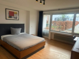 Ad image: Aachener Straße, Düsseldorf