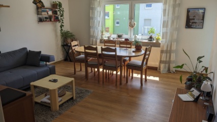 Anzeigenbild: 3 ZKB mit Balkon zur Untermiete - Bahnhofsnah, ruhige, zentrale Lage