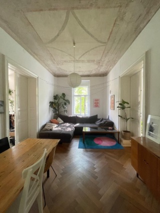 Anzeigenbild: Wunderschönes, helles Zimmer im Herzen von Graz // ab September // 4er-WG