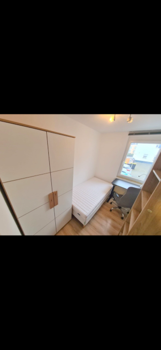 Anzeigenbild: Möbliertes Zimmer in einer 4er-WG zu vermieten