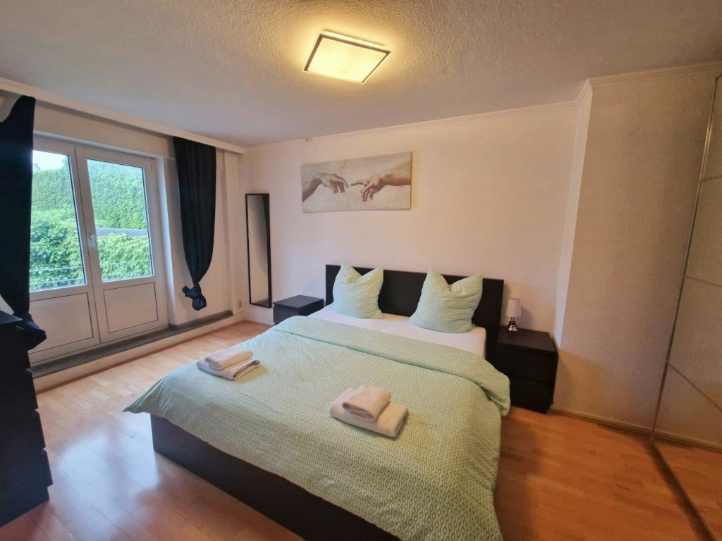 Benrather Straße, Düsseldorf – 40213 Düsseldorf Altstadt – Vorschaubild 5