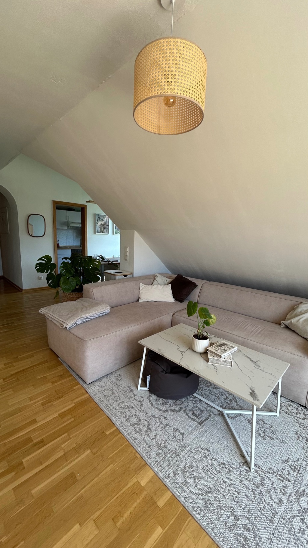 Flat Planegg Germeringer Straße - Wohnbereich