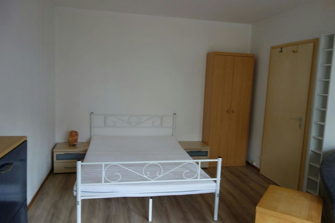 Ulmer Straße, Stuttgart – Ulmer Straße, 70327 Stuttgart Hedelfingen – Vorschaubild 8