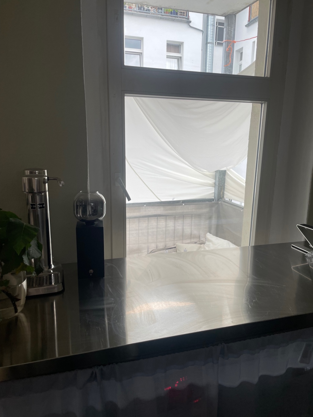 1 month October Subrent: Wedding/Mitte Studio – Triftstraße, 13353 Berlin Wedding – Vorschaubild 7