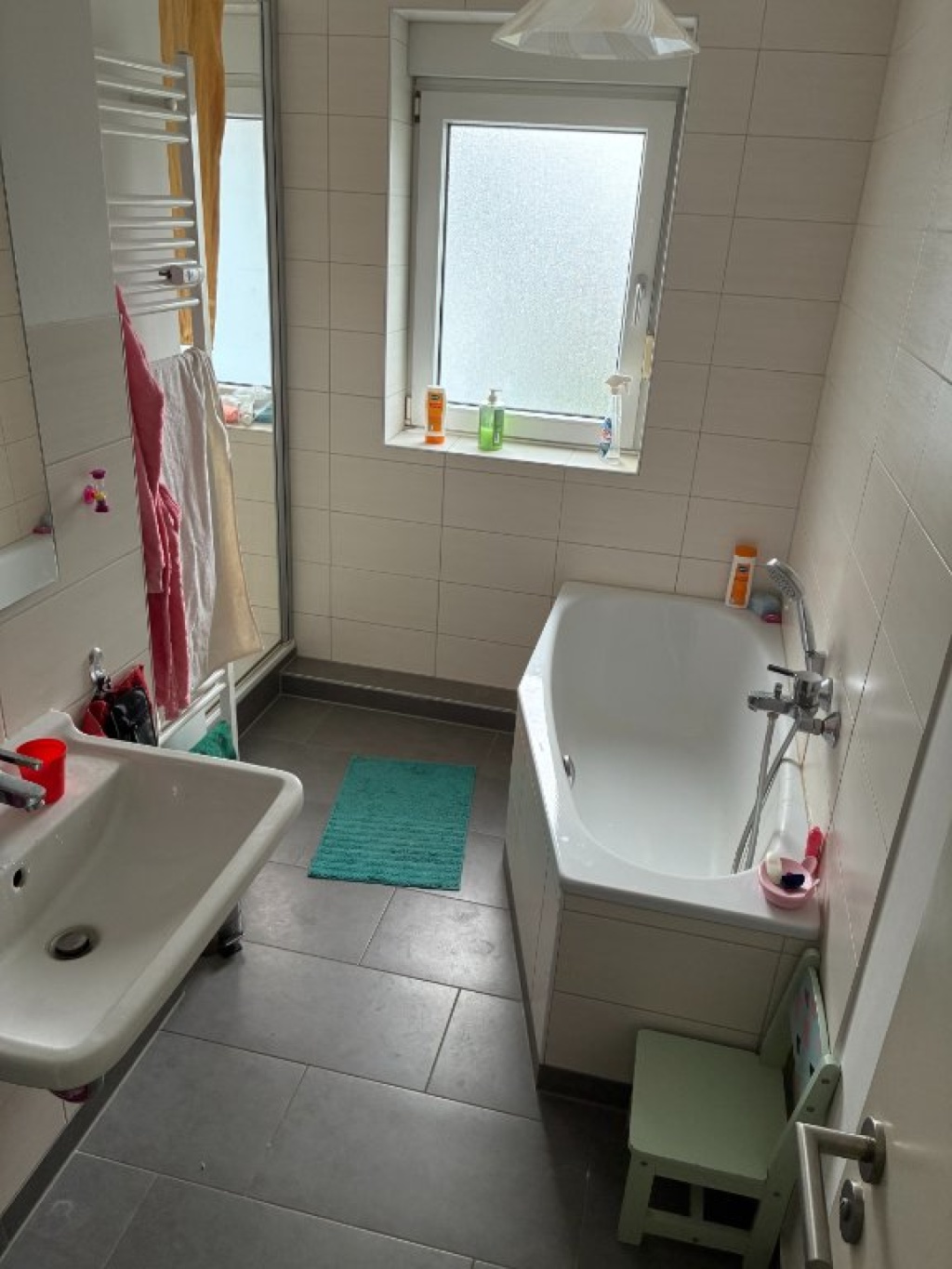 Möblierte 3-Zi.-Wohnung 100 m2, ca. 12 Monate befristet, ab Sept. 2026 – Hartmannstraße, 91052 Erlangen Rötelheim – Vorschaubild 6