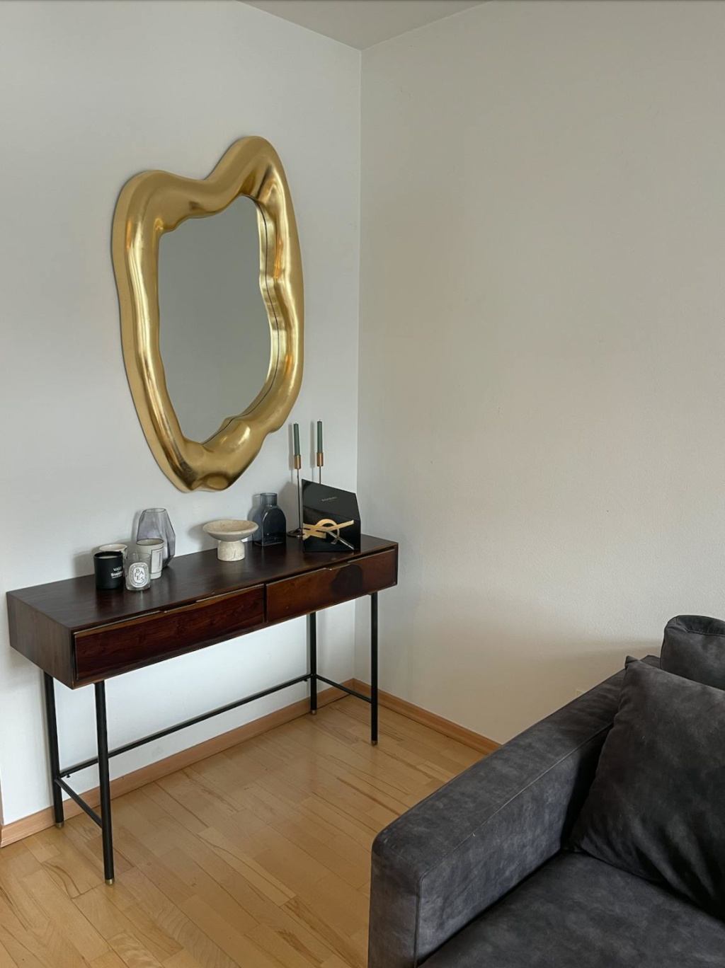 Wohnung Mitte Almstadtstraße - Bild 2