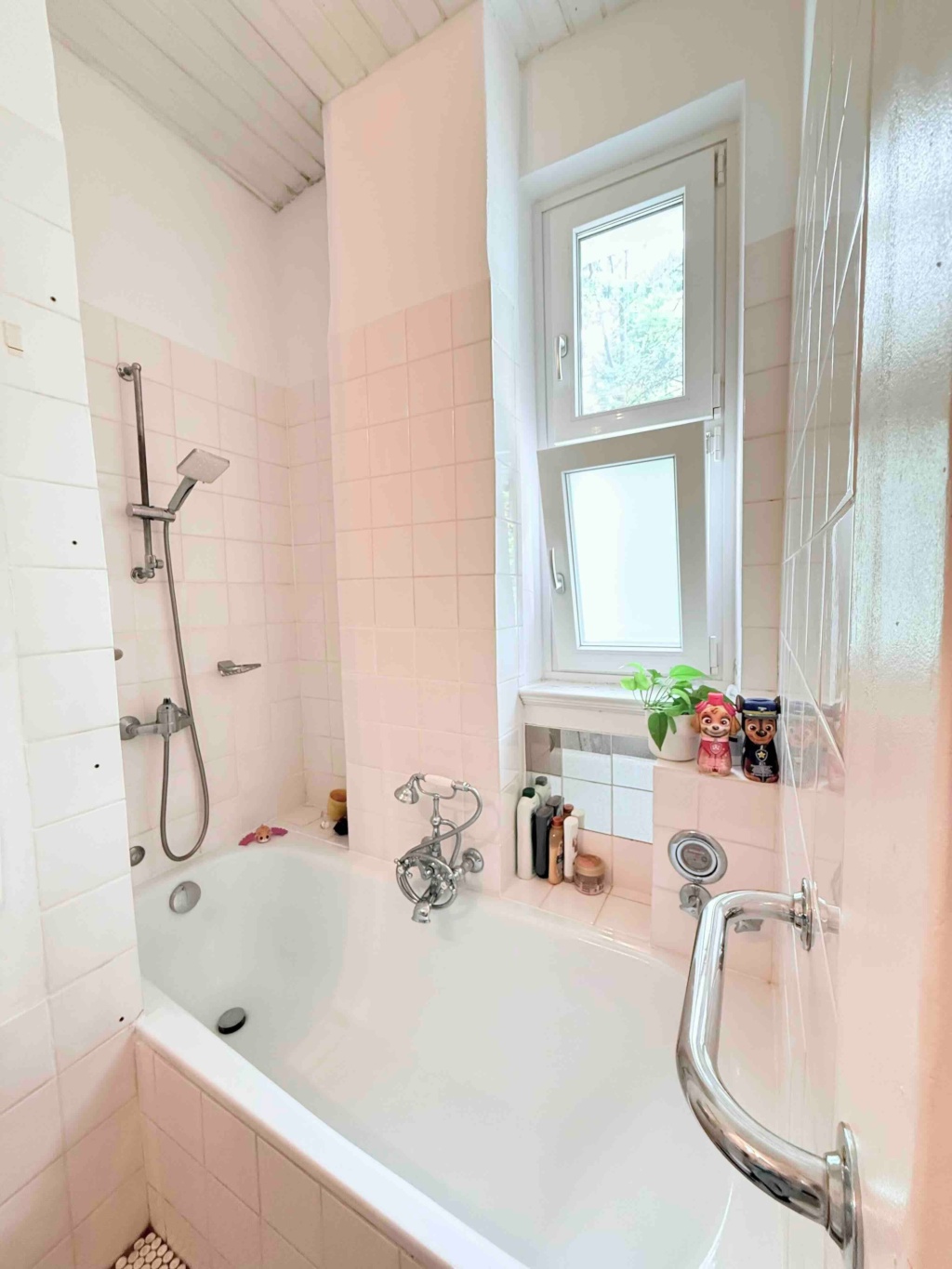 Ruhig und Idyllisch gelegene Erdgeschoss Wohnung in Halbhöhenlage – Heidehofstraße 39, 70184 Stuttgart Ost – Vorschaubild 16
