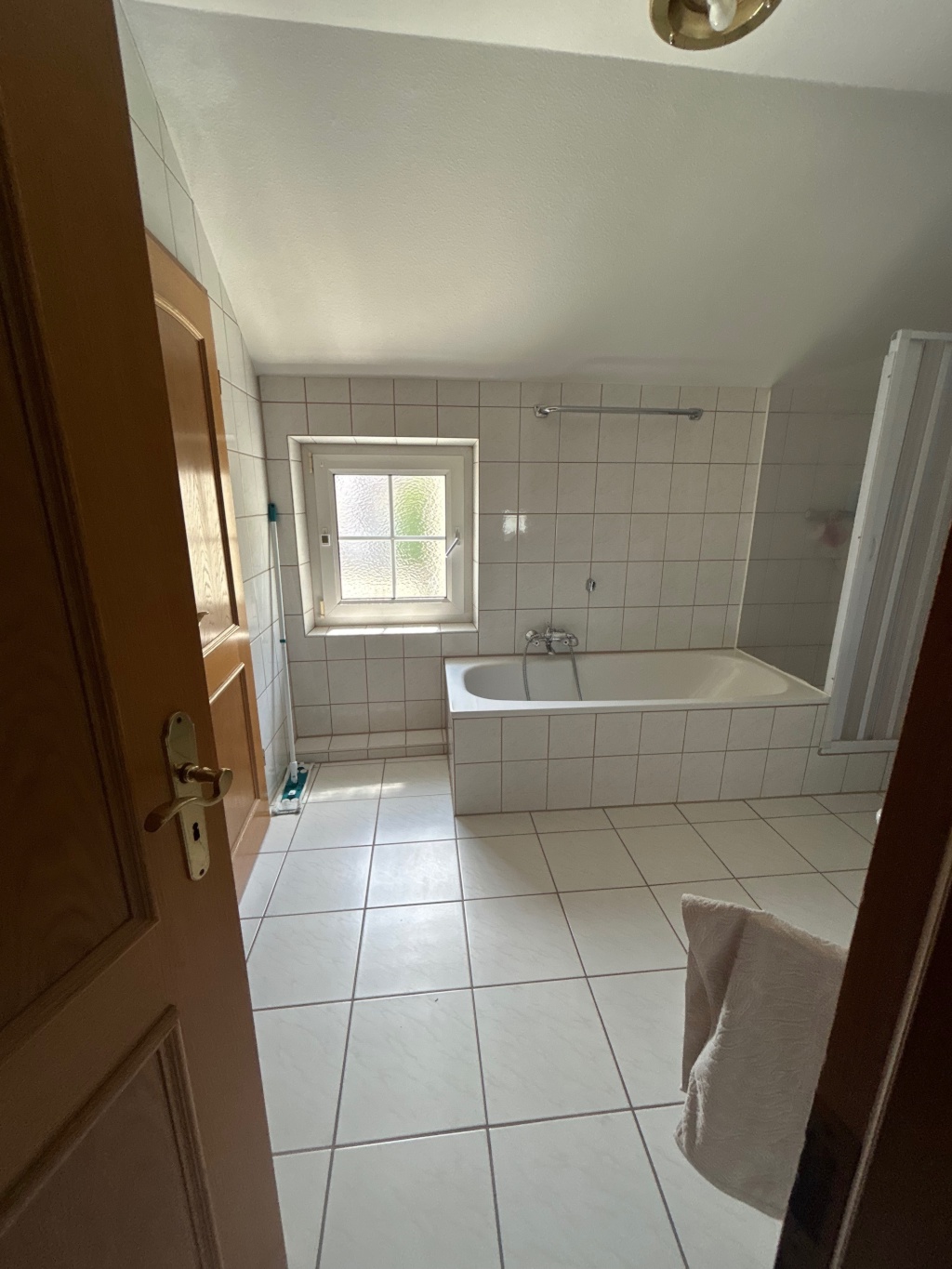 1-Zimmer-Wohnung-Augsburg-Untermiete – Pfarrhausstraße 5a, 86154 Augsburg Oberhausen – Vorschaubild 6