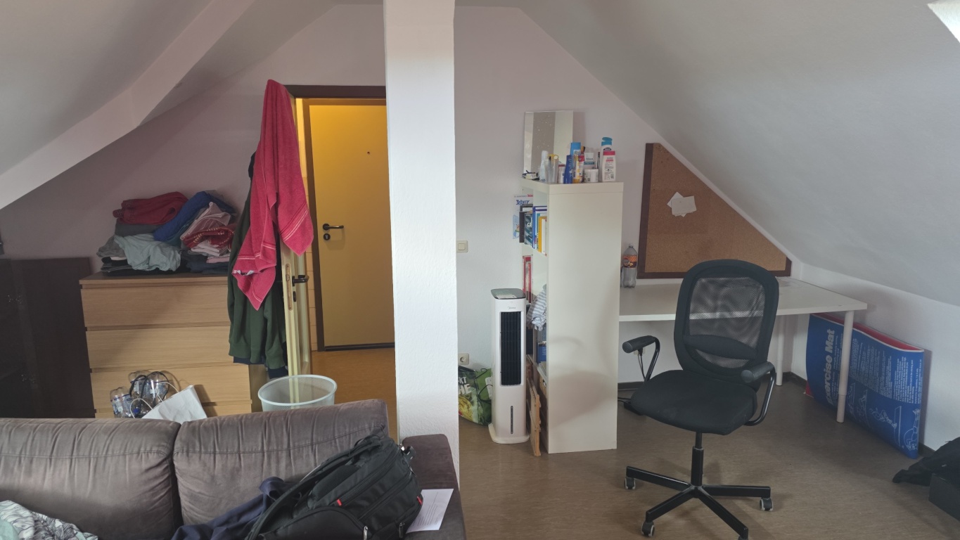 Nachmieter Dachgeschoss Whg gesucht – Geismar Landstraße 34, 37083 Göttingen Geismar – Vorschaubild 2