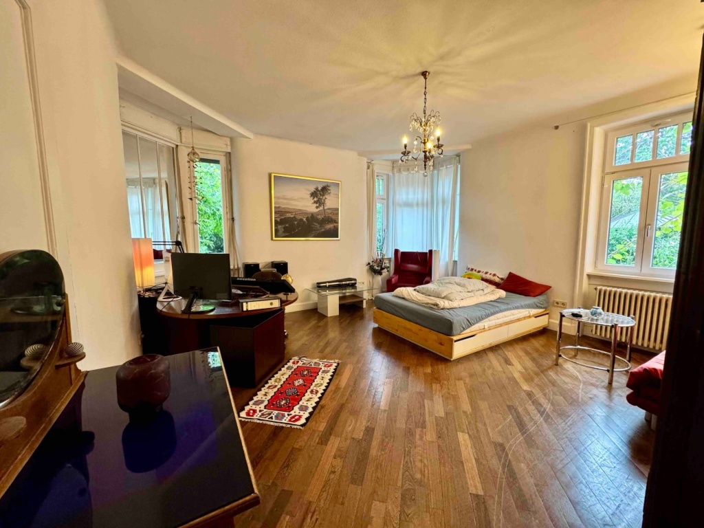 Ruhig und Idyllisch gelegene Erdgeschoss Wohnung in Halbhöhenlage – Heidehofstraße 39, 70184 Stuttgart Ost – Vorschaubild 2