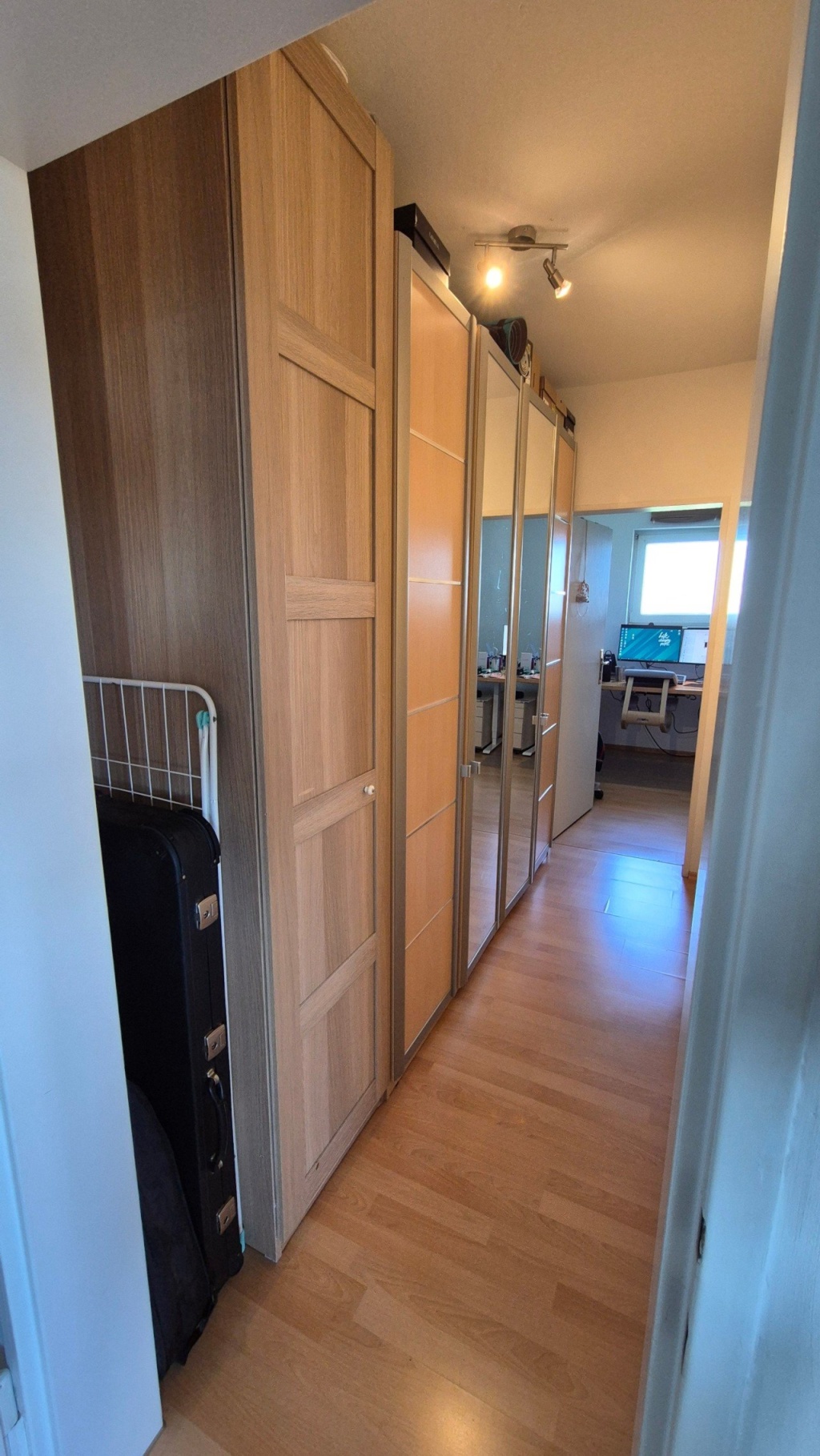Möblierte 2 Zimmer Wohnung – ruhig & zentral (01.10-30.11) – Buschingstr., 81677 München Bogenhausen – Vorschaubild 9