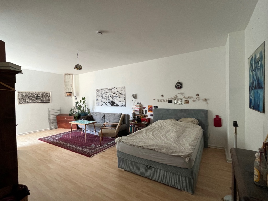 Cozy apartment for you! // Eine feine Wohnung für dich!