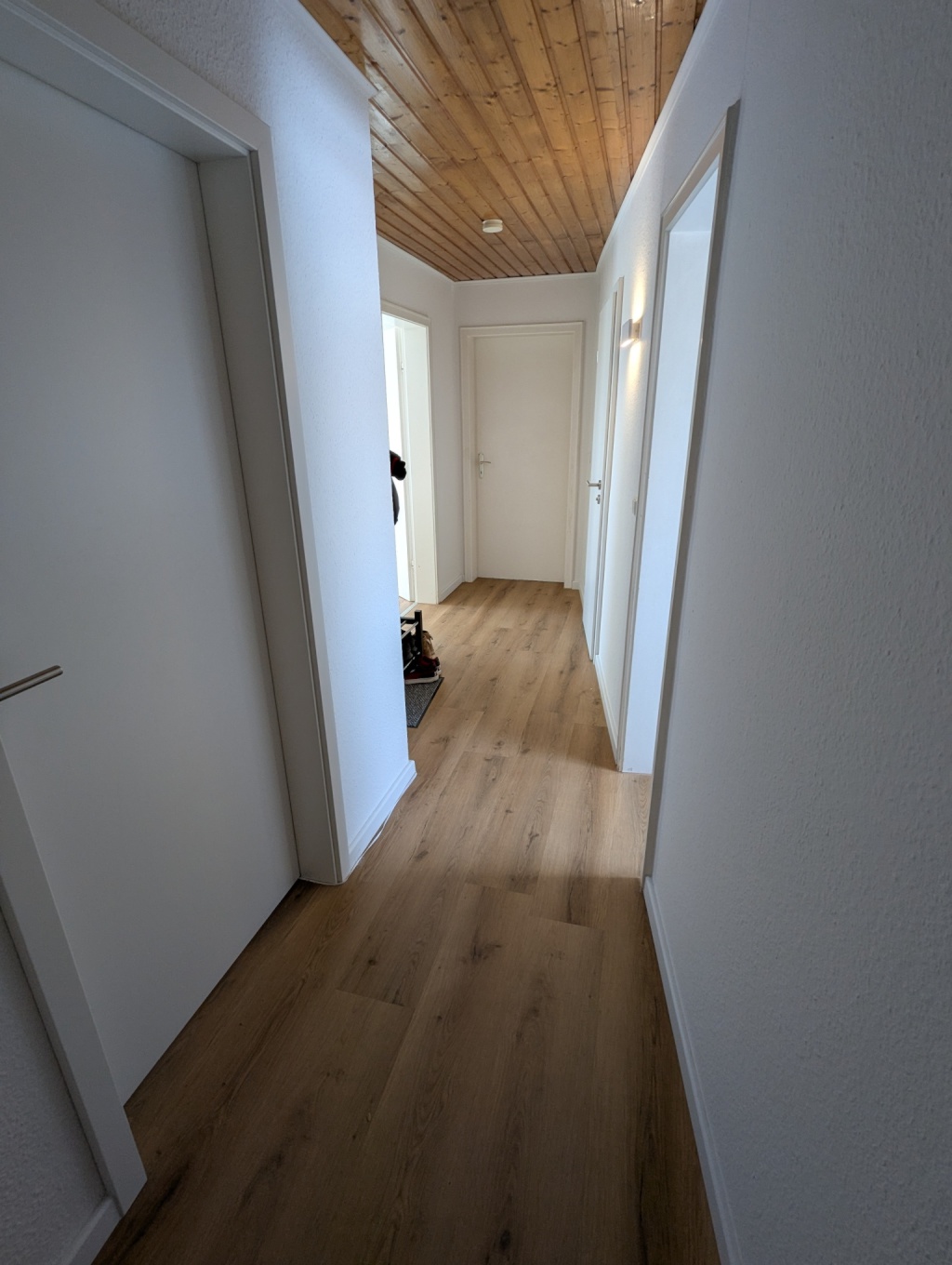 WG-Zimmer Wollmatingen Kindlebildstraße - Gang in die Wohnung hinein