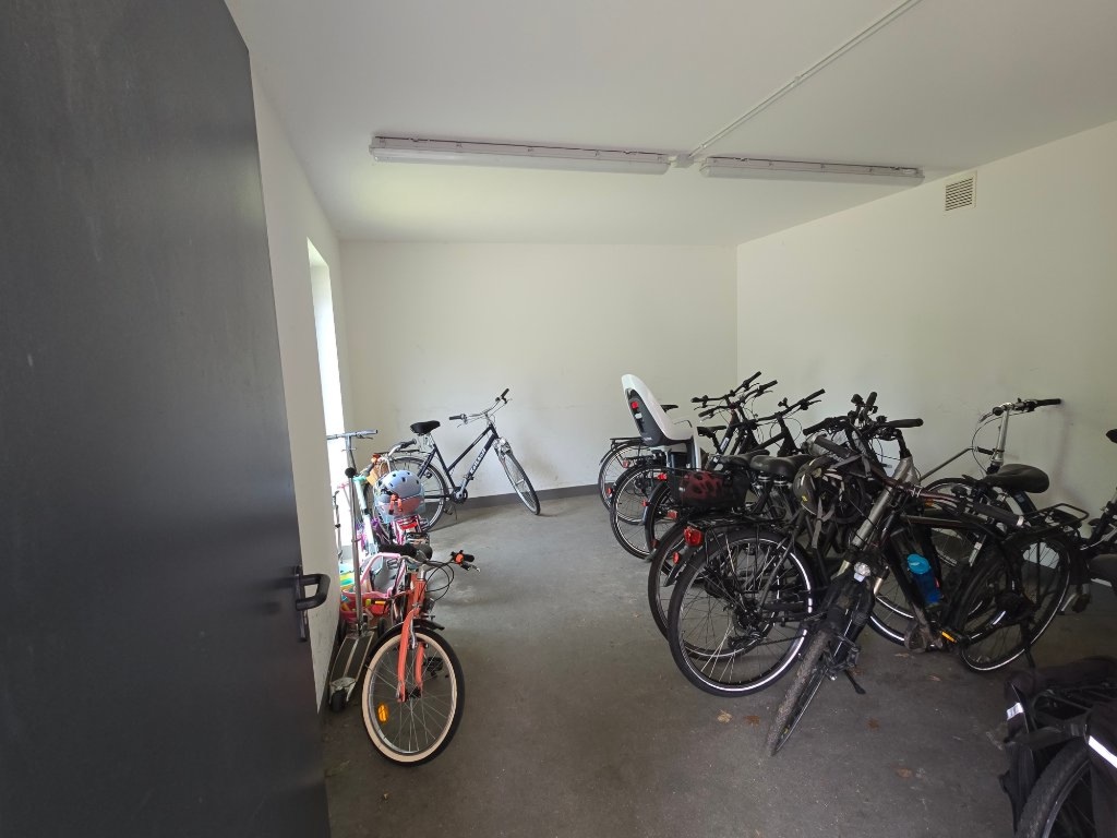 Familienfreundliche 4 Zimmer Wohnung zur Untervermietung, U-Bahn-nah, Mietdauer und Möblierung nach Absprache flexibel gestaltbar – Langenhorn Nord, 22419 Hamburg Langenhorn – Vorschaubild 18