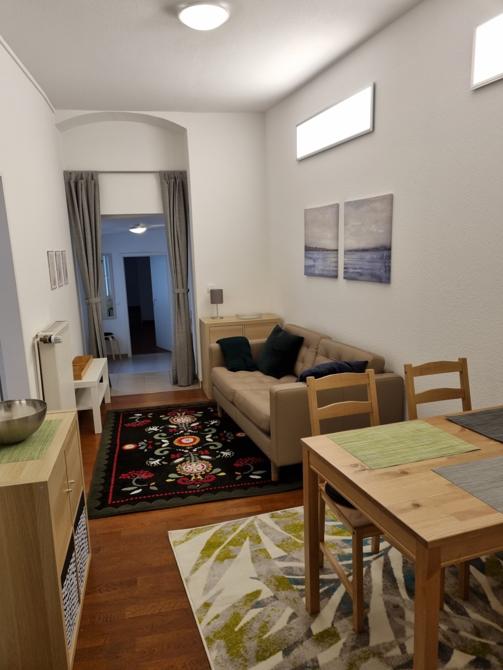 Pauschalmiete - Große 4 ZKB Wohnung mit zwei Apartments (Doppelzimmer-Apartment 26m2, Studiozimmer 30m2) für 2er WG: Schick möblierte Gemeinschaftsräume WZ/EZ/Küche/Bad in der Mitte auf über 100m2 Wohnfläche direkt am Park Schönfeld – Frankfurter Straße 159, 34121 Kassel Südstadt – Vorschaubild 7