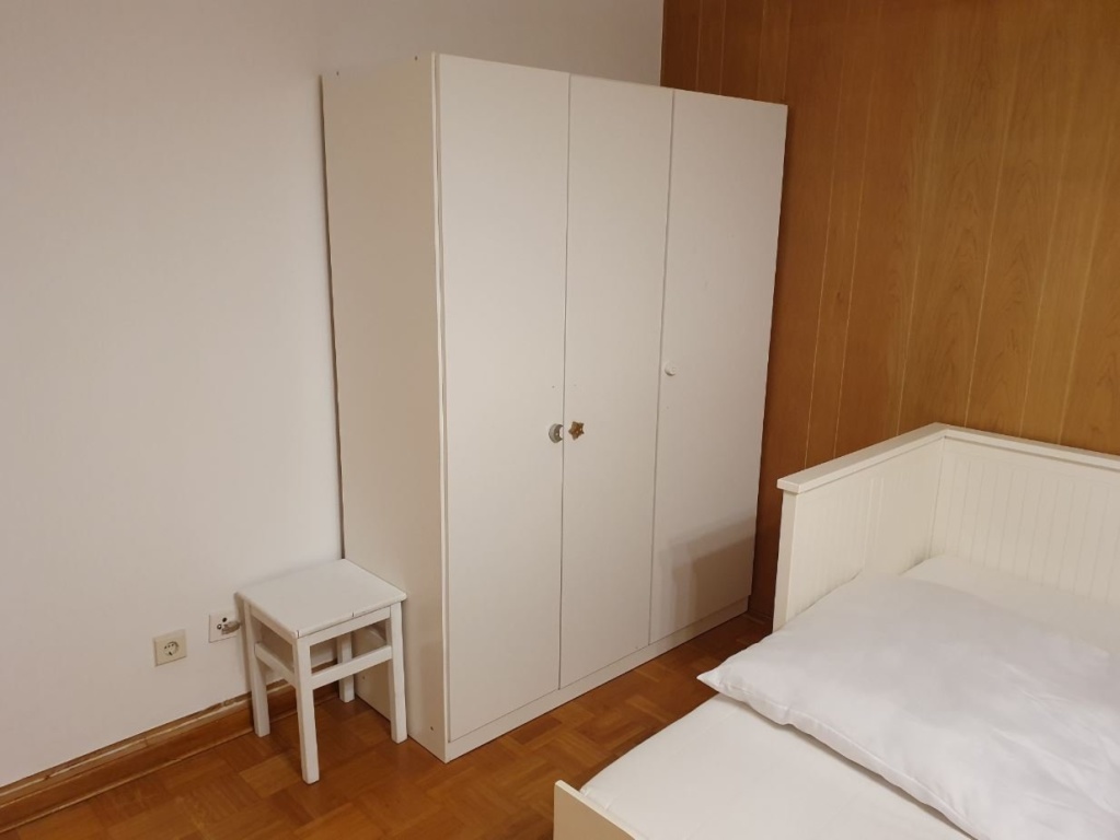 WG-Zimmer Wedding Londoner Straße - Wardrobe1