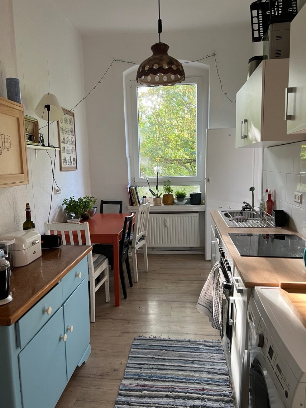 Untermiete 2-Zimmer-Wohnung Tempelhof für 6-11 Monate ab Oktober – Manteuffelstraße, 12103 Berlin Tempelhof – Vorschaubild 2