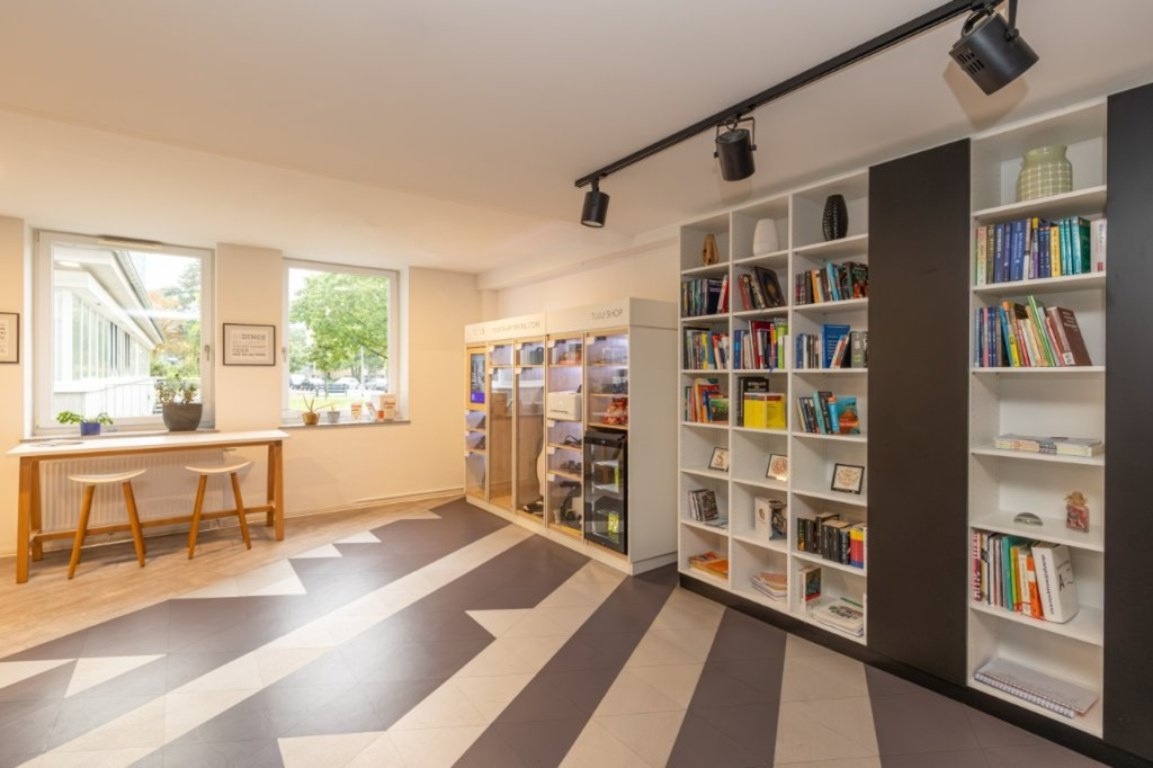 Fully Furnished Private Studio - ANMELDUNG POSSIBLE - in the center of Darmstadt (with Gym, Pool Table, TV FREE) – Havelstraße 13, 64295 Darmstadt Darmstadt – Vorschaubild 16
