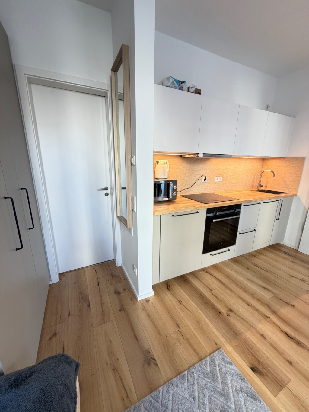 Neu Modern All-inclusive Voll-möbliert Top-Lage Wohnung! Wohnen im Park, nahe Bildungscampus & IPAI – Lucy-Hillebrand-Straße, 74076 Heilbronn Heilbronn – Vorschaubild 9