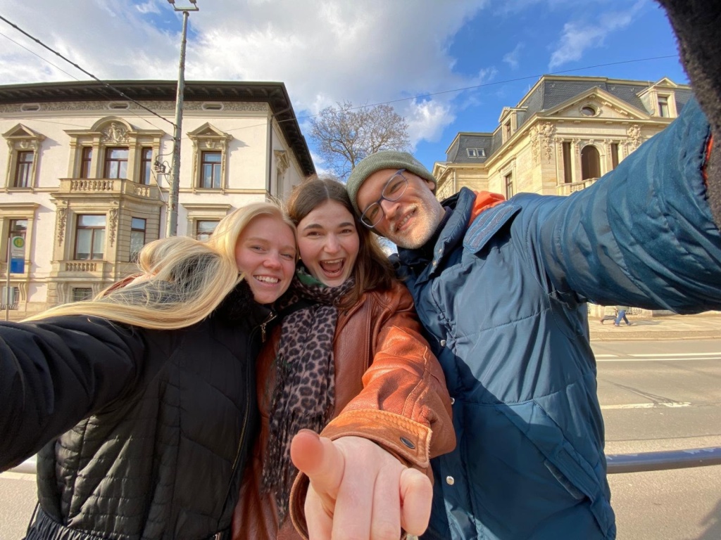 WG-Zimmer Zentrum-Süd Dimitroffstr., 28 - We want you!