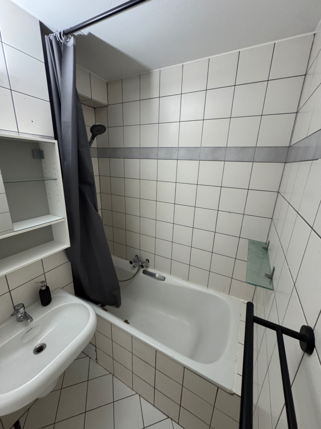Hell & möbliert: 1-Zi mit neuer Designküche – Tempelhof, befristet – Rathausstraße 65, 12105 Berlin Mariendorf – Vorschaubild 19