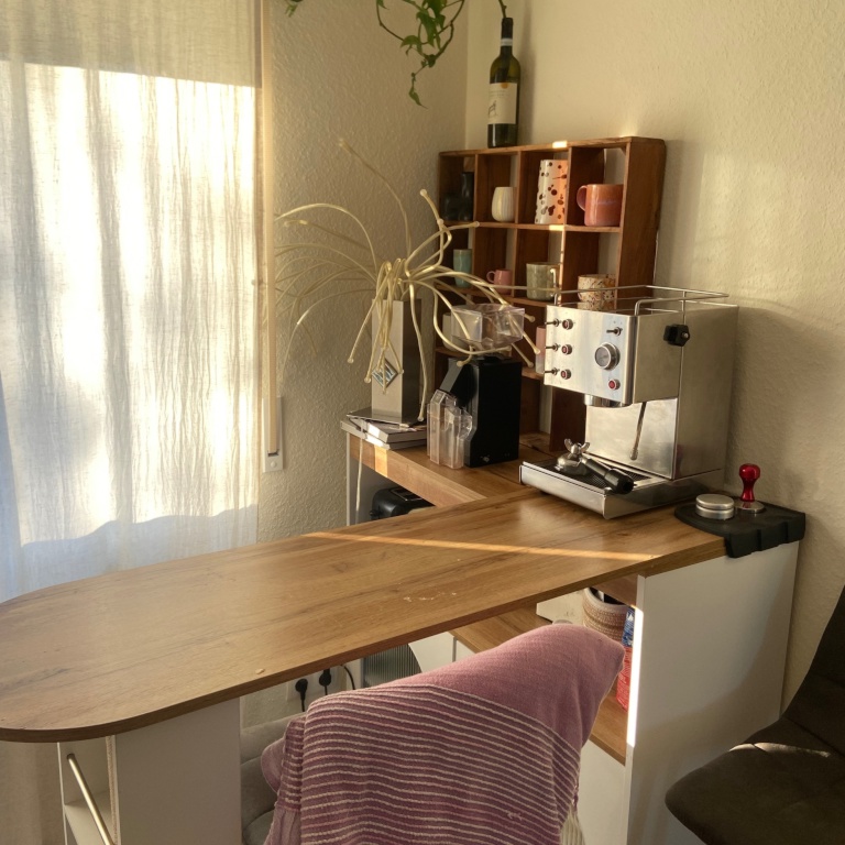 1-Zimmer-Wohnung (36 m2 ) zur Untermiete (01.09.–31.12., Verlängerung nach Absprache möglich) – An der Ziegelei 2, 53127 Bonn Lengsdorf – Vorschaubild 3