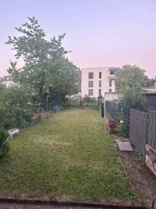 Anzeigenbild: Schönes WG Zimmer in 4er WG mit Garten 🌷 ab dem 01.08 frei 😊