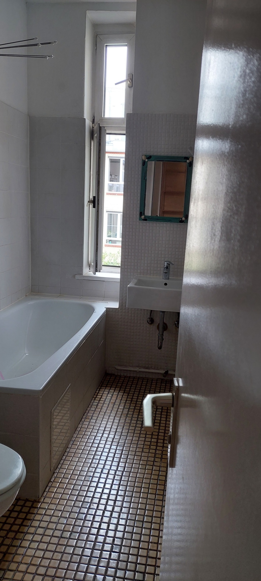Einzimmer Wohnung – Mainzerstr 40, 12053 Berlin Neukölln – Vorschaubild 3