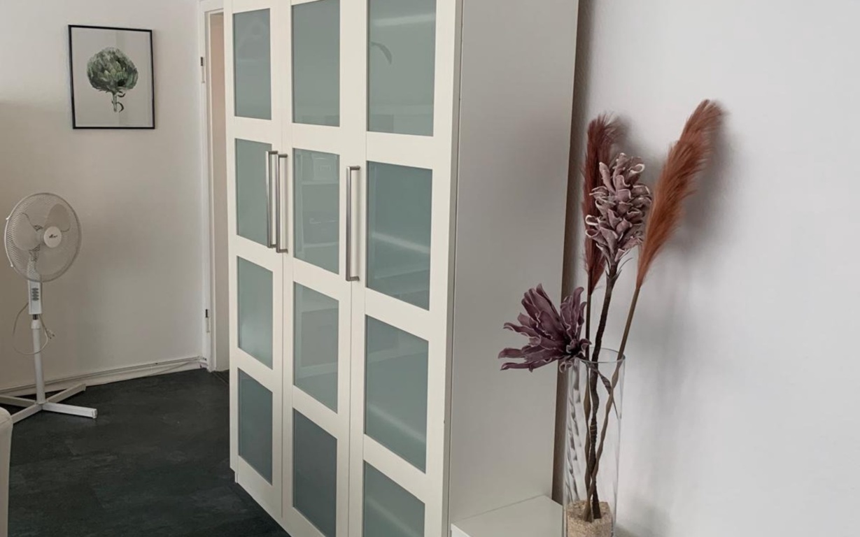 Wohnen auf Zeit in Stuttgart-Zentrum – möblierte Wohnung ab 1 Monat – Uhlandstraße 0, 70182 Stuttgart Mitte – Vorschaubild 7