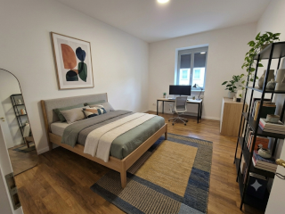 Unmöbliertes 15 m2 Zimmer in top ausgestatter 3er WG mit Mainblick. Inklusive neuer Küche, Spülmaschine, Waschmaschine und Trockner. 2025 kernsaniert!
