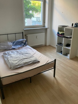 Anzeigenbild: vollmöbliertes WG-Zimmer in Alt-Saarbrücken Nähe HTW