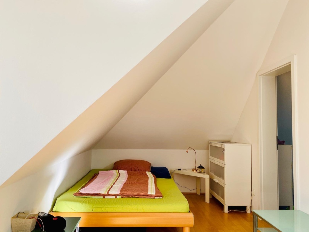 Flatshare Neuaubing - Gräfelfing Parsberger Str. 24 A - DG Schlafbereich